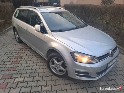 VW Golf 7 Highline kombi, 1.6TDI, czujniki, radar, webasto