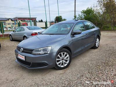 VW Jetta 2014 rok 1.8 benzyna FV 23% - zarejestrowana w PL