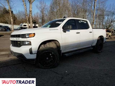 Chevrolet Silverado 2.0 benzyna 2021r. (PORTLAND)