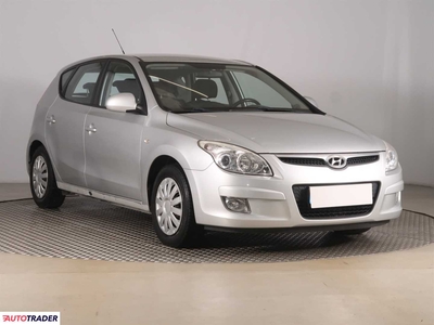 Hyundai i30 1.6 124 KM 2008r. (Piaseczno)