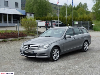 Mercedes C-klasa 3.0 diesel 265 KM 2011r. (Buczkowice)