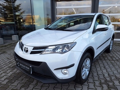 Toyota RAV4 IV MPV D-4D 125 124KM 2015