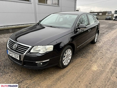 Volkswagen Passat 1.9 diesel 105 KM 2009r. (Opoczno)