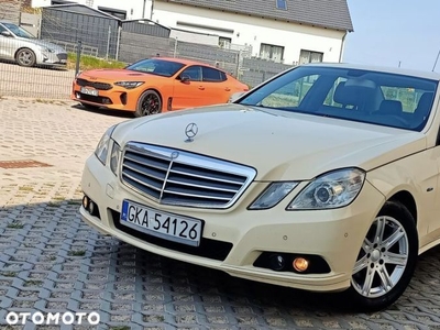 Mercedes Benz E klasa 2.0d 136KM / 8 lat właściciel -Osoba Prywatna