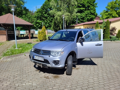 Mitsubishi L 200 IV 2014 2,5L diesel, przetarg nieograniczony