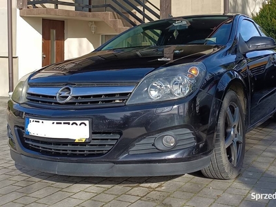 Opel Astra GTC 1.6 benzyna + gaz