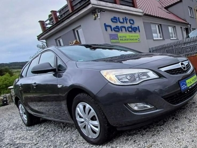 Opel Astra J 1,4 benzyna 140 KM