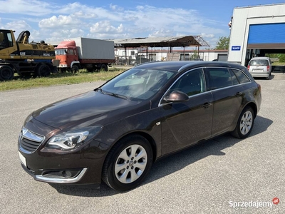 Opel Insignia 2.0 DIESEL Automat Ledy Navi Kamera Klimatronik Tempomat BLIS