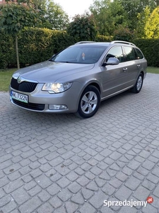 Skoda superb 2.0tdi 170km po rozrządzie hak