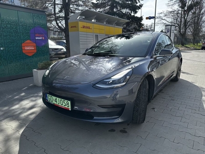 Tesla Model 3 Standard Range Plus