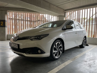 Toyota Auris Hybryda Full Led