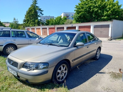 Volvo S60, silnik 2.4l D5 o mocy 163 KM, 240 000 km polski salon