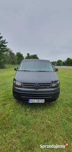 VW Caravelle godny polecenia