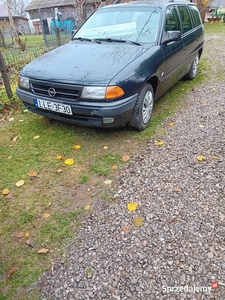 Witam, mam do sprzedania opel Astra 1.7 tdi w dobrym stanie