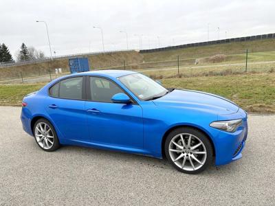 Alfa Romeo Giulia II Sedan 2.0 Turbo 200KM 2019