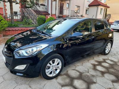 Hyundai i30 _ 1.4 Benzyna _ 2014 _ Klimatronik _ 67 tys km _ Alufelgi