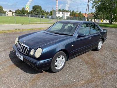 Mercedes E200 W210 1996R