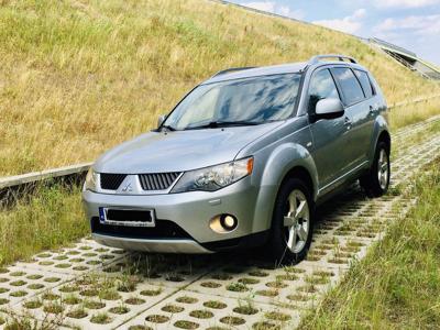 Mitsubishi Outlander 2.0 DID 140 KM Manual Clima Xenon 4x4 PolskiSalon