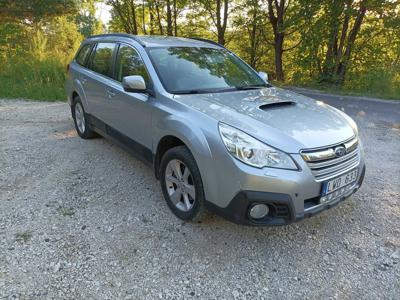 Subaru Outback=4x4=AWD=Bezwypadkowy=Pewna Historia Samochód ze Szwecji