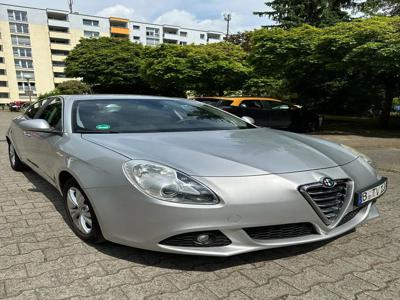 Używane Alfa Romeo Giulietta - 25 800 PLN, 202 000 km, 2011