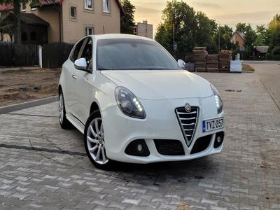 Używane Alfa Romeo Giulietta - 36 500 PLN, 130 000 km, 2012