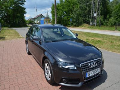 Używane Audi A4 - 30 900 PLN, 226 000 km, 2010