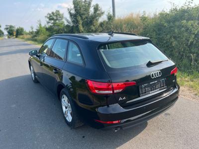 Używane Audi A4 - 55 900 PLN, 73 345 km, 2017