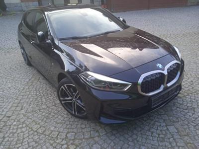 Używane BMW Seria 1 - 115 000 PLN, 18 000 km, 2020