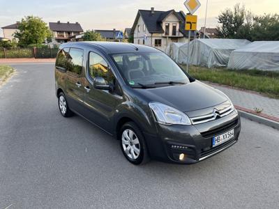 Używane Citroën Berlingo - 41 800 PLN, 77 020 km, 2015