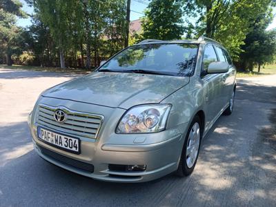 Używane Toyota Avensis - 15 900 PLN, 193 000 km, 2005