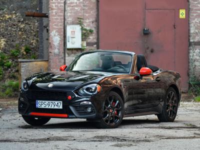 Używane Fiat 124 Spider - 119 000 PLN, 15 000 km, 2020