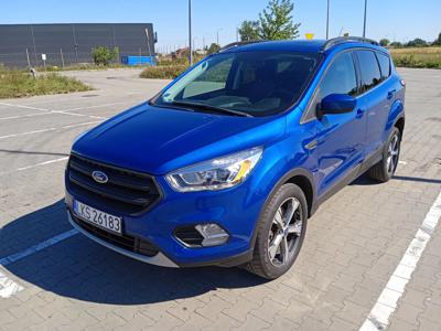 Używane Ford Escape - 61 900 PLN, 114 500 km, 2017