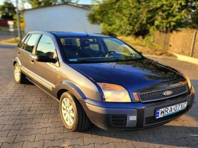 Używane Ford Fusion - 8 400 PLN, 206 037 km, 2005