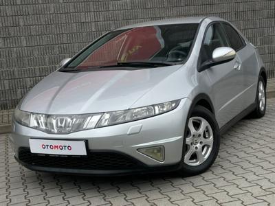 Używane Honda Civic - 25 000 PLN, 250 000 km, 2006