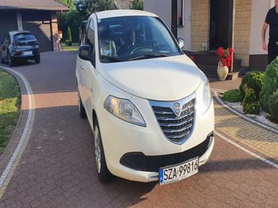 Używane Lancia Ypsilon - 23 500 PLN, 160 000 km, 2011