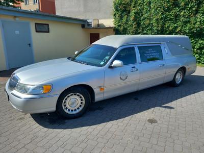 Używane Lincoln Town Car - 50 000 PLN, 65 000 km, 2002