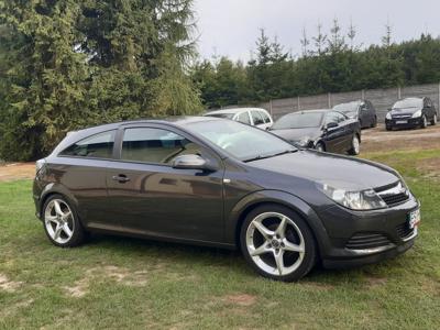 Używane Opel Astra - 18 900 PLN, 213 000 km, 2009