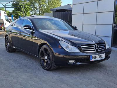 Używane Mercedes-Benz CLS - 24 000 PLN, 230 000 km, 2004