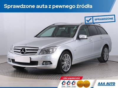 Używane Mercedes-Benz Klasa C - 33 000 PLN, 246 946 km, 2008