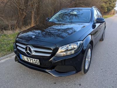 Używane Mercedes-Benz Klasa C - 68 500 PLN, 180 000 km, 2015