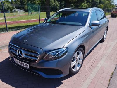 Używane Mercedes-Benz Klasa E - 99 000 PLN, 89 000 km, 2017