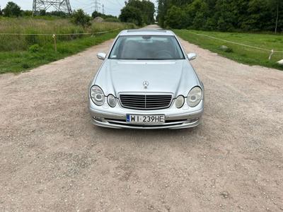 Używane Mercedes-Benz Klasa E - 23 400 PLN, 250 000 km, 2006