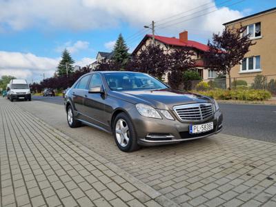 Używane Mercedes-Benz Klasa E - 49 999 PLN, 363 830 km, 2012