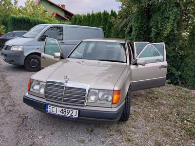 Używane Mercedes-Benz W124 (1984-1993) - 30 000 PLN, 80 000 km, 1992