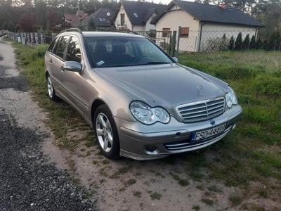 Używane Mercedes-Benz Klasa C - 4 500 PLN, 287 956 km, 2004