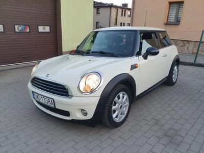 Używane MINI ONE - 21 900 PLN, 145 960 km, 2009