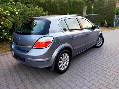 Używane Opel Astra - 10 900 PLN, 203 000 km, 2005