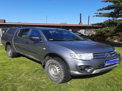 Używane Mitsubishi L200 - 60 000 PLN, 170 310 km, 2014