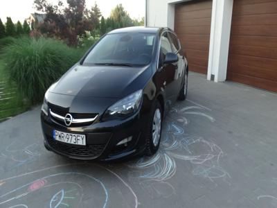 Używane Opel Astra - 35 900 PLN, 78 000 km, 2014