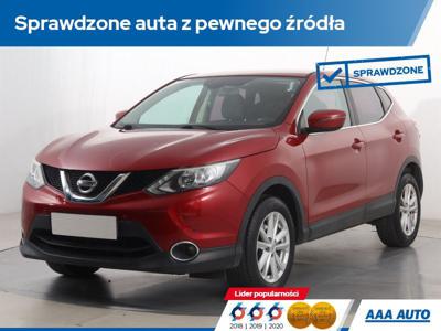 Używane Nissan Qashqai - 63 000 PLN, 90 463 km, 2015